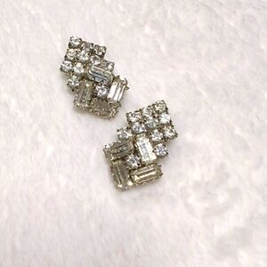Vintage 60's Clear Rhinestone & Silvertone Clip-On Earrings